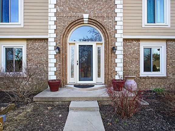 5th image of 867 Ironwood West Dr