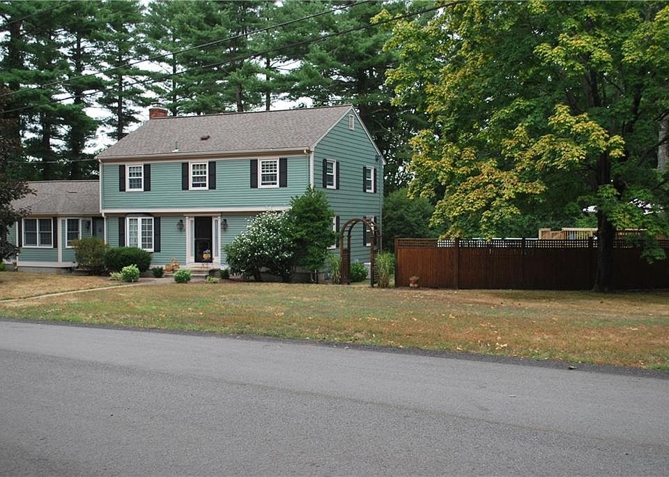 1st image of 31 Louise Luther Dr