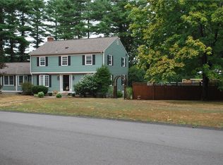31 Louise Luther Dr, Cumberland, RI 02864