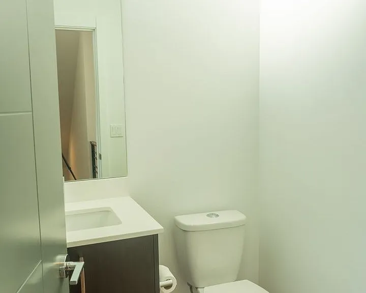2614 SW Genesee St — Photo 9