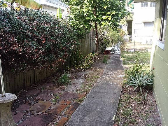 2nd image of 5121 28th Ave S