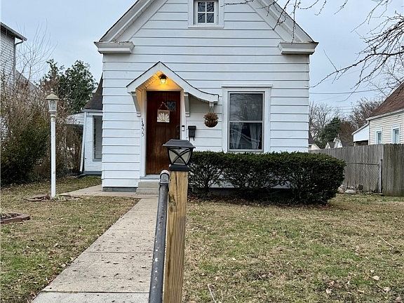 2nd image of 1455 South Street