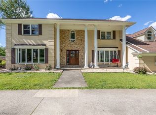 9800 Boston Rd, North Royalton, OH 44133