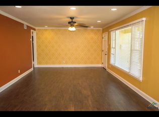 1125 N Azalea Dr, Tyler, TX 75701