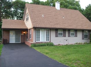 75 Baldwin Ln, Willingboro, NJ 08046