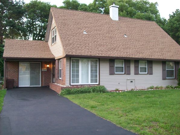 75 Baldwin Ln