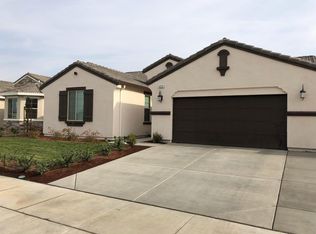 3223 N Morning Dove Ln, Hanford, CA 93230