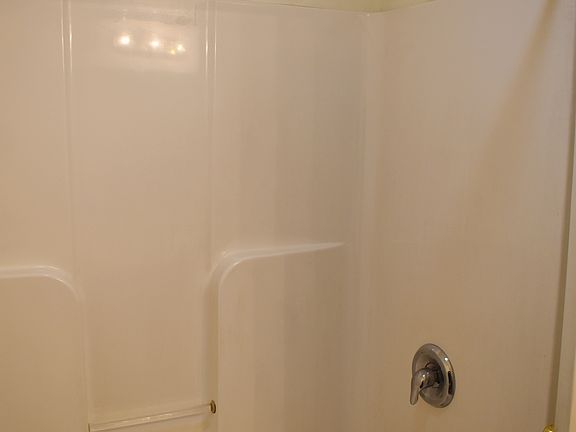 3rd image of 2735 Roosevelt Dr