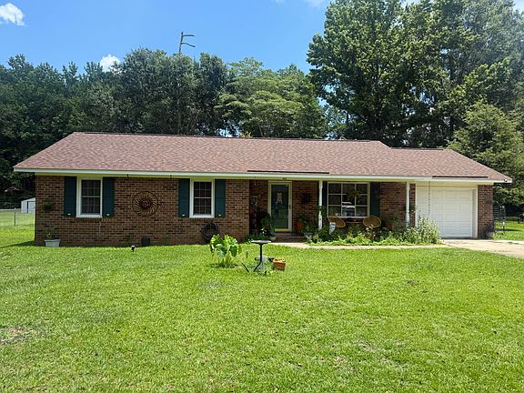 2nd image of 1570 Crowndale Dr