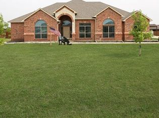 125 Thames Cir, Waxahachie, TX 75165