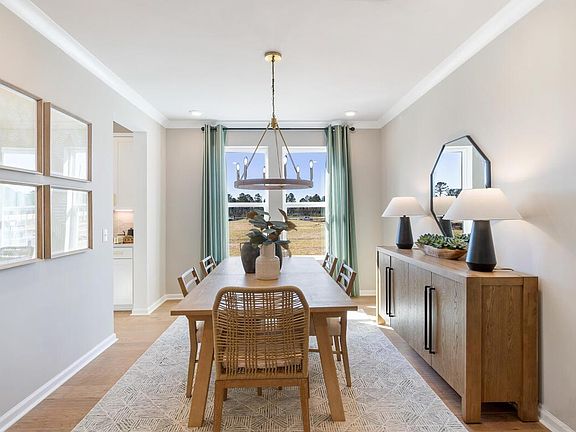 4th image of 513 Blue Verner Rd