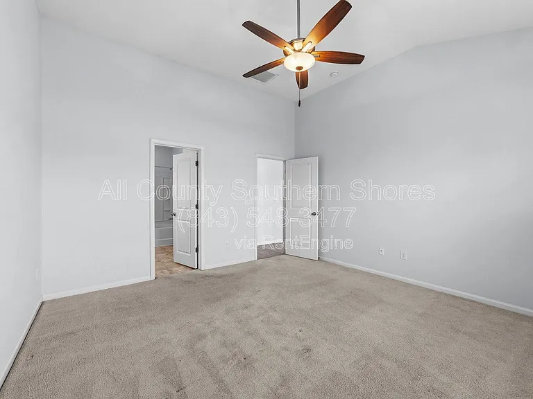 877 Devon Estate Ave — Photo 25