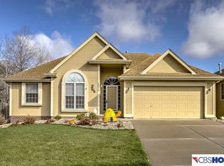 16310 Sprague St, Omaha, NE 68116