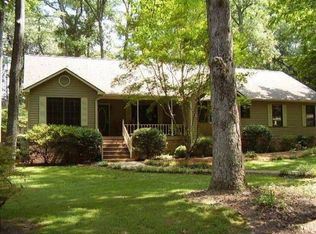 127 Hunter Dr, Martin, TN 38237