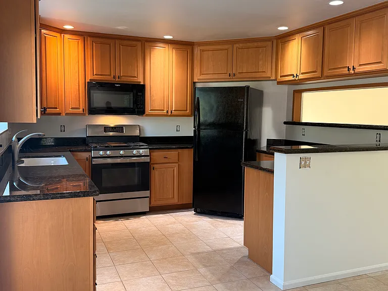 2324 Steamboat Loop E — Photo 6