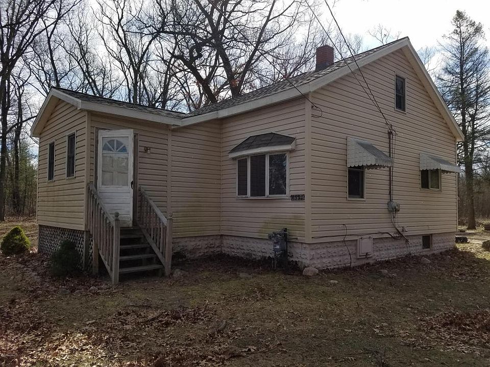 1st image of 6991 E Apple Ave