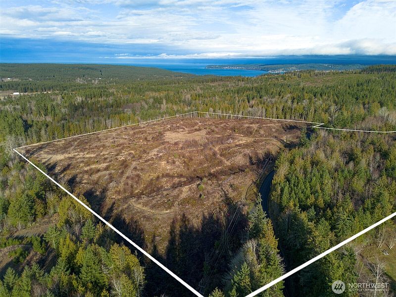 2nd image of 2495 Chicken Coop Road