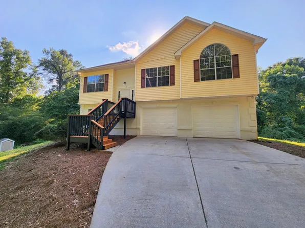 6189 Homestead Rd, Rex, GA 30273