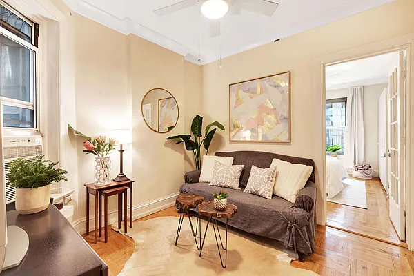 Sold by Compass | media 2