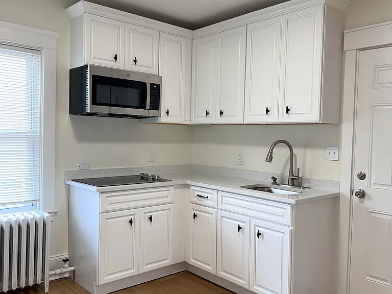 90 Spruce St #2-F — Photo 1