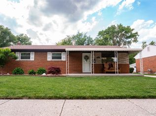 33755 Vista Way, Fraser, MI 48026