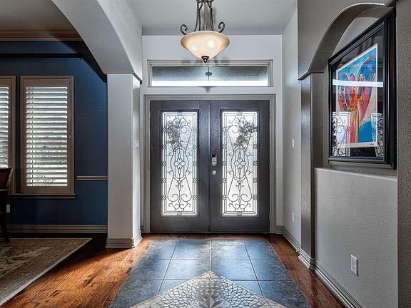 5th image of 1404 Lancelot Ave