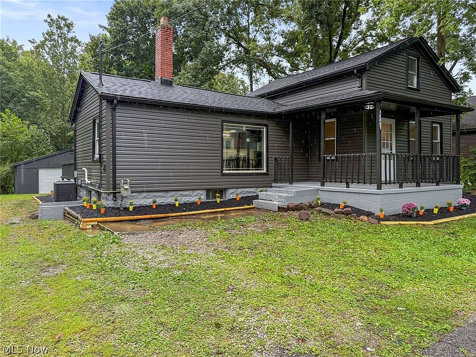 1st image of 38867 Butternut Ridge Rd