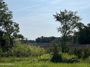 40 Crane Point, Hampstead, NC 28443