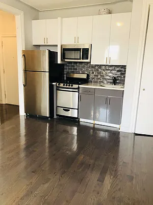 Rented by BRICK & GALO REALTY CORP | media 5