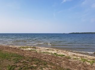 1242 Lofgren Shore Dr, Cheboygan, MI 49721