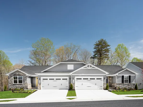 Barbados Isle with Basement Plan, Twin Lake Villas - Active Adult