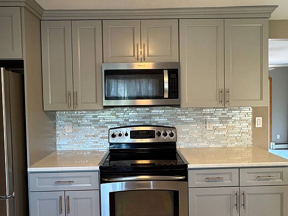 5th image of 6 Albergo Ct