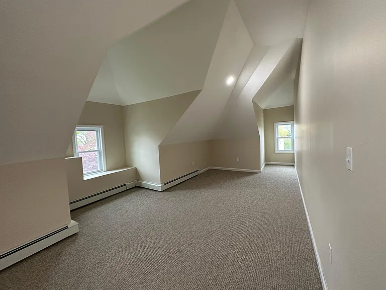 275 Kilcourse St #4 — Photo 24