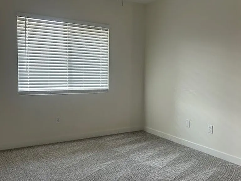 8900 Campus Park Ct — Photo 8