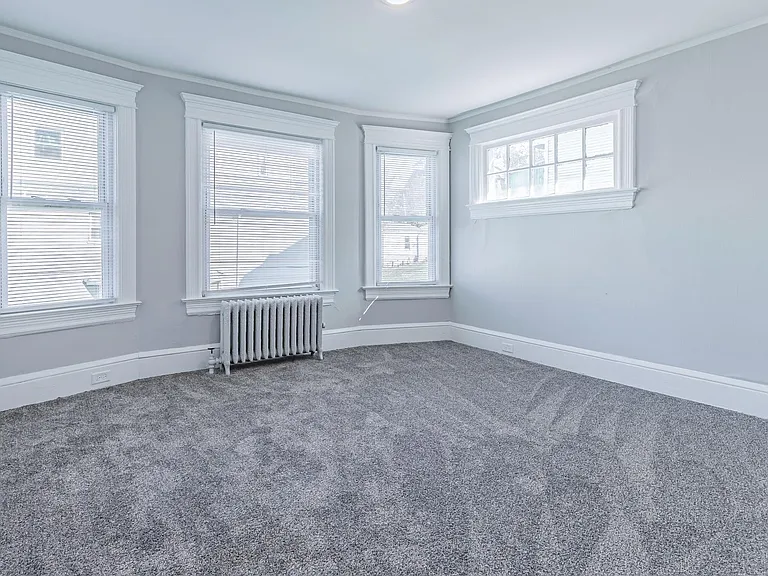 802 Quincy Ave — Photo 13