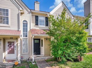 8616 Venoy Ct, Alexandria, VA 22309