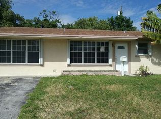 2751 SW 2nd Ct, Fort Lauderdale, FL 33312