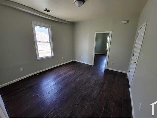 2nd image of 750 Bergen St Floor 3