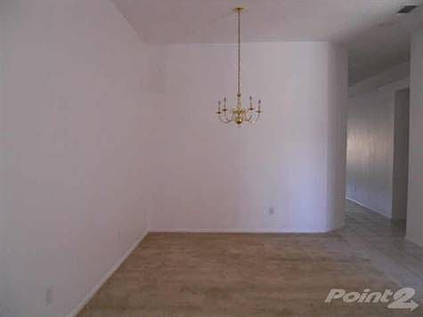 3rd image of 626 Wolcott Ln