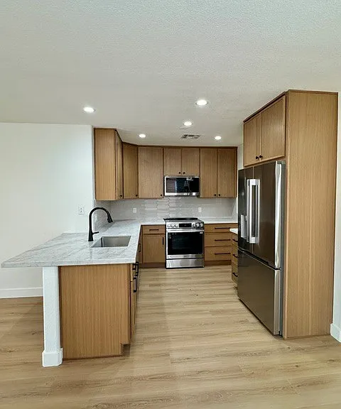 446 S 86th Pl — Photo 4