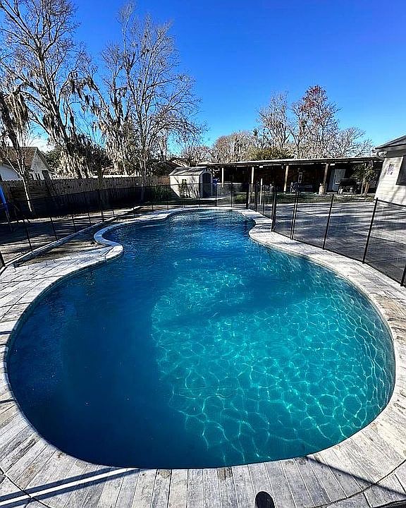 2nd image of 2213 Albury Ct