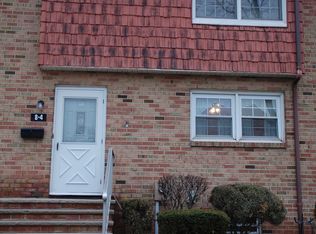 8-4 Cardinal Ln, Hillsborough, NJ 08844