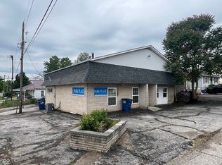 1702 & 1704 24th St, Bedford, IN 47421