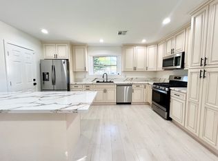 16754 Armstead St, Granada Hills, CA 91344