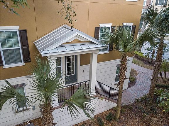 5th image of 581 Copley Ln