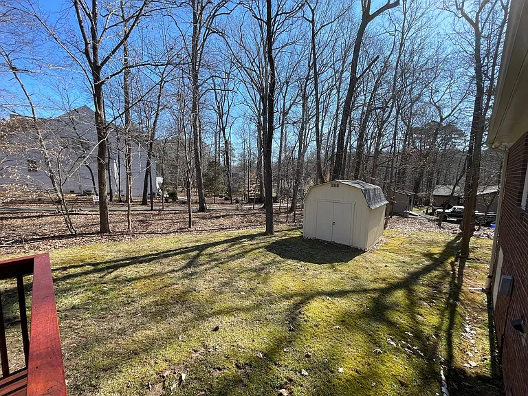 106 Downing Ct — Photo 41