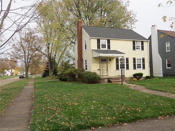 3rd image of 303 Nebraska Ave