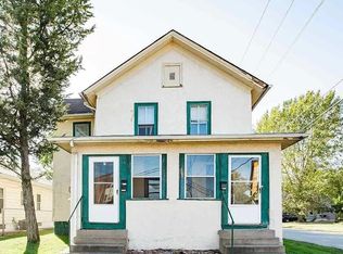 2500 9th St FLOOR 1, Rock Island, IL