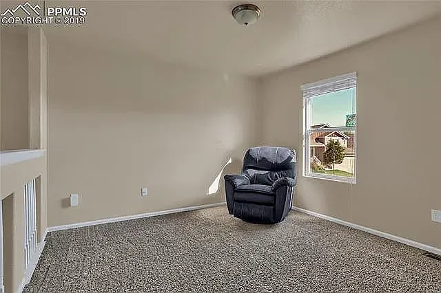 4 bed, 2964 sqft, $2,900 — Photo 2