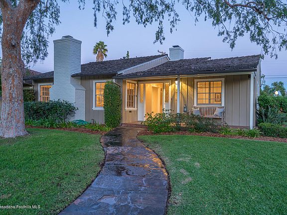 3rd image of 1474 Vandyke Rd